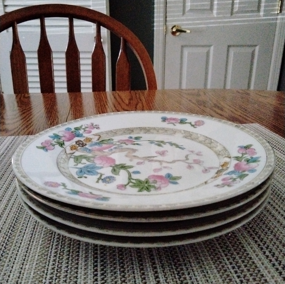Vintage Lot of 4 Luncheon Plates Stamped Noritake Nippon